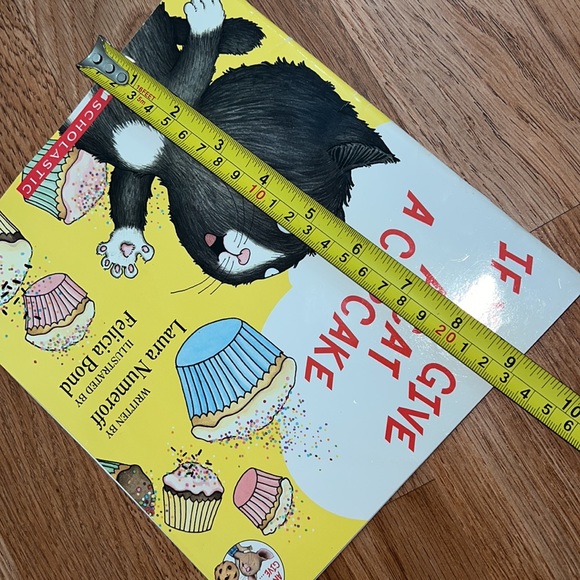 If You Give A Cat A Cupcake Scholastic Book Soft Cover - Picture 4 of 7